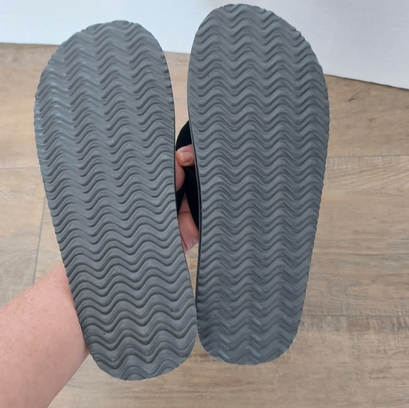 Justice League Flip Flops - Picture 4 of 8